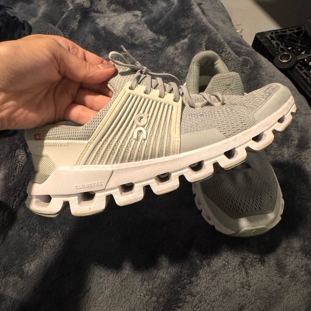 On Running Gray and White Sneakers size 8